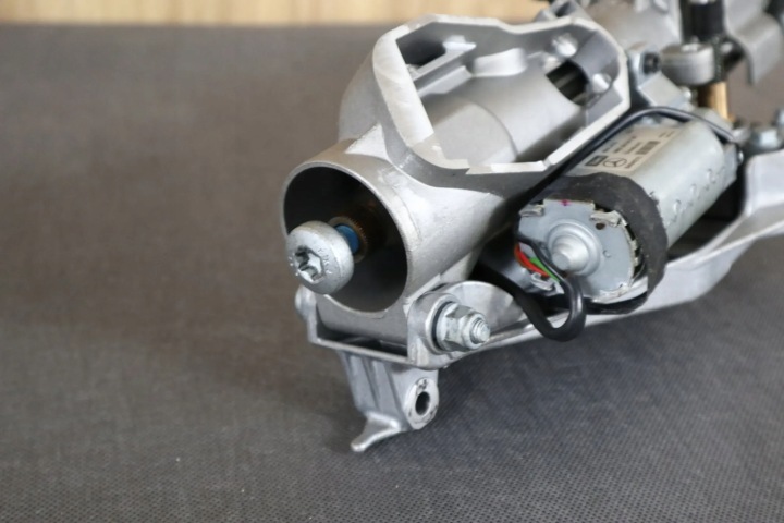 фото №6, Mercedes slk r171 рульова колонка електричний 1714600216