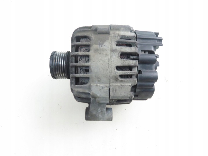 фото №6, Генератор mitsubishi colt vi 1.5 дизель з прямим уприскуванням 95 r3 - om 639.939 6391500250