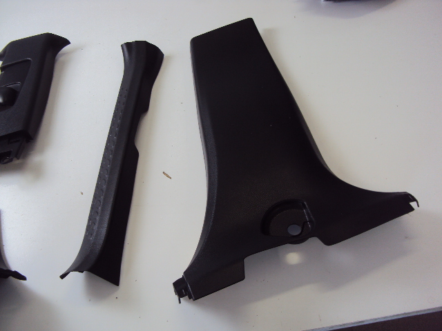 фото №4, Защитные накладки стоек обшивка правые toyota c-hr 19-