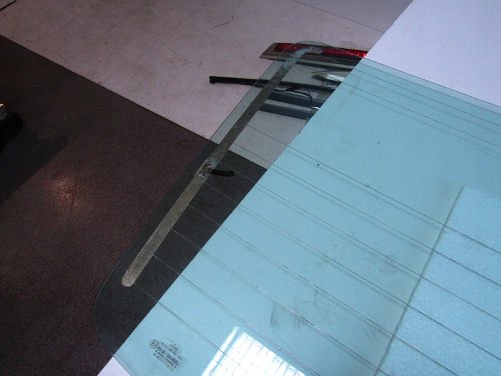 фото №4, Скло зад кришки ford transit iv 98