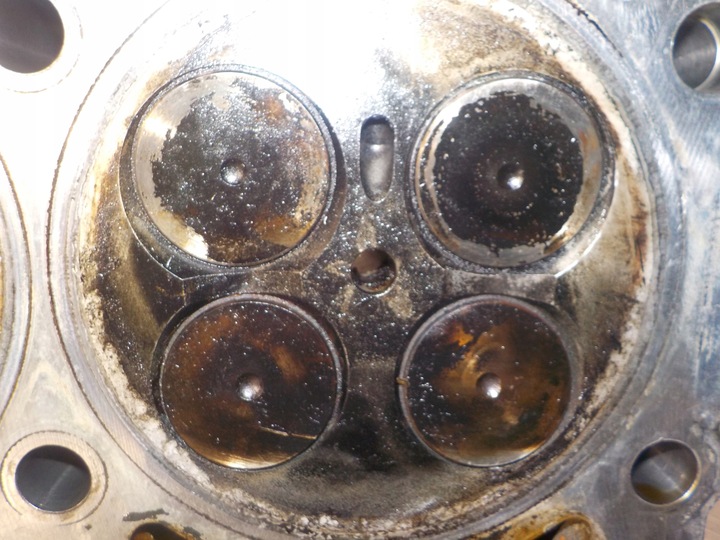 фото №15, Chrysler voyager iv 2.5 crd 16v головка двигуна 90352040f