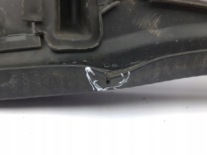 фото №8, Audi a4 s4 b9 2017 панель под лобовым стеклом передние