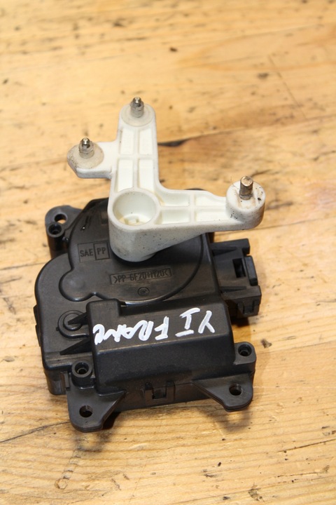 фото №12, Yaris i двигунчик нагрівача європа