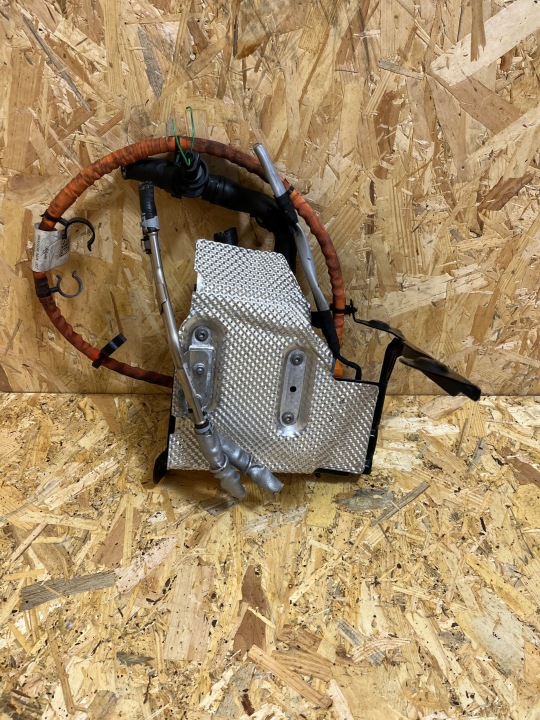 фото №4, Теплообмінник тепло audi vw skoda seat 1.4 etsi 5qf963231c оригінал ідеальний стан 23r