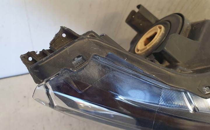 фото №10, Лампа перед правая nissan qashqai ii 2 рестайлинг 17- led европа org повреждённая