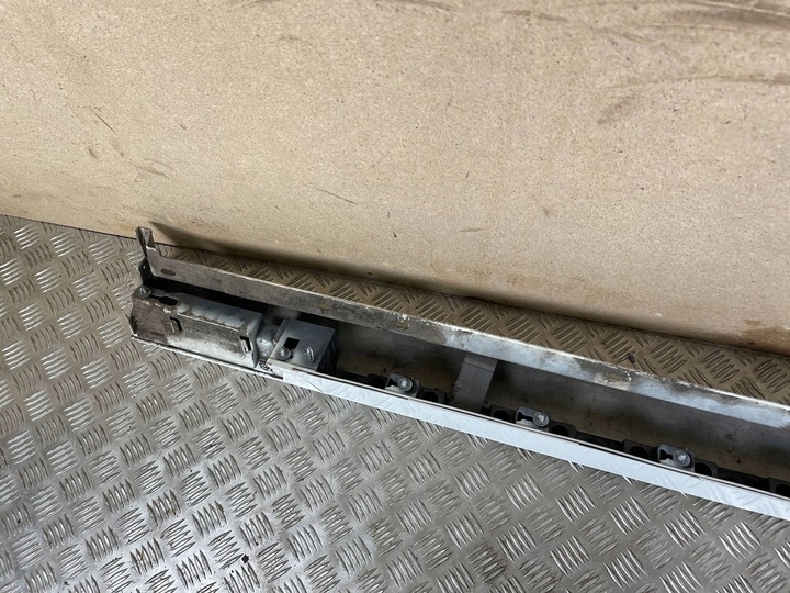 фото №8, Jaguar xe 2015 левая сторона порог