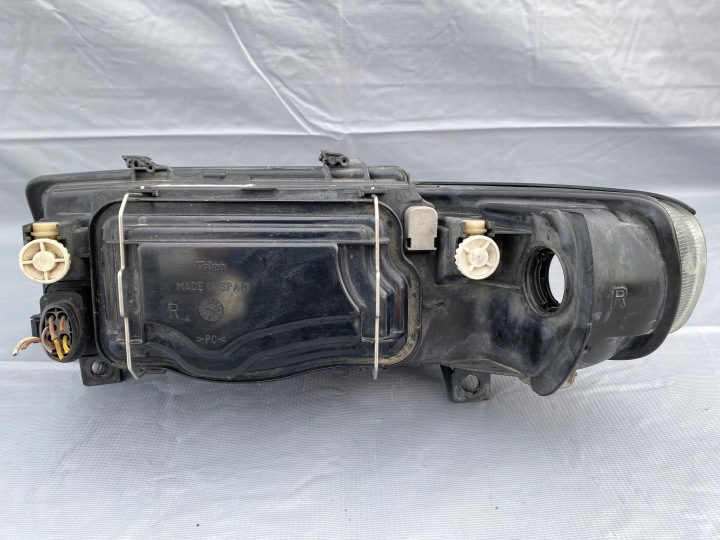 фото №10, Фара передняя правое перед seat toledo ii seat leon i + вкладка - 67742701