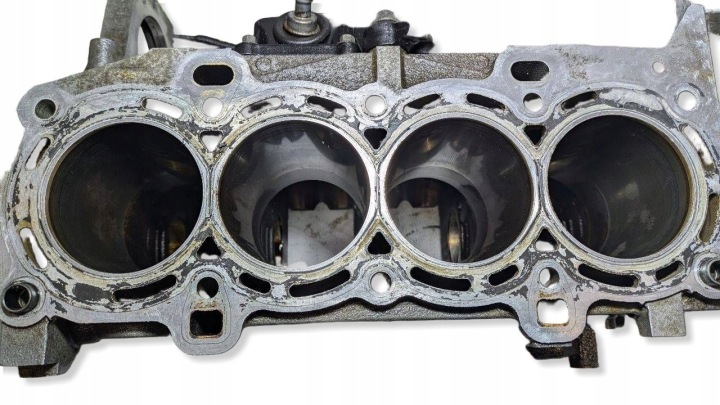 фото №12, Ford focus mk2 c-max i 1.6 16v hwda hwdb blok низ двигателя 4m5g6015ka