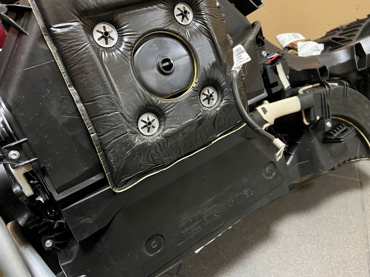 фото №9, Bmw f30 обігрівач комплектна high 9325142 європа