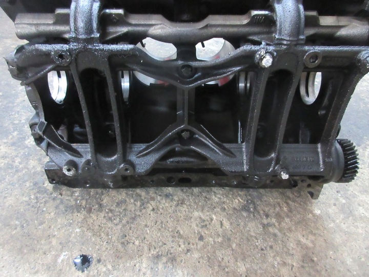 фото №8, Блок двигуна 651924 651.924 mercedes w212 2.2 cdi