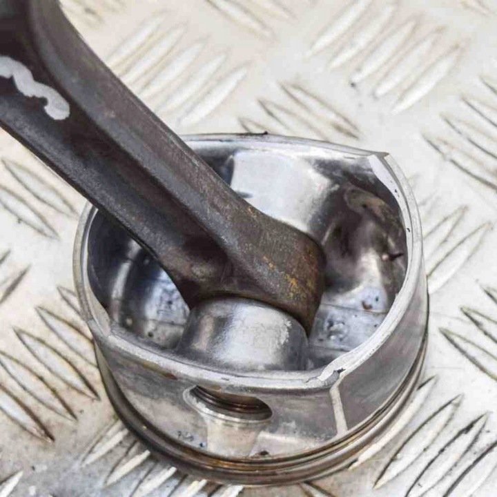 фото №6, Поршень mercedes-benz c t-model s203 a2710301420 a2710306417 4090838 1.8l