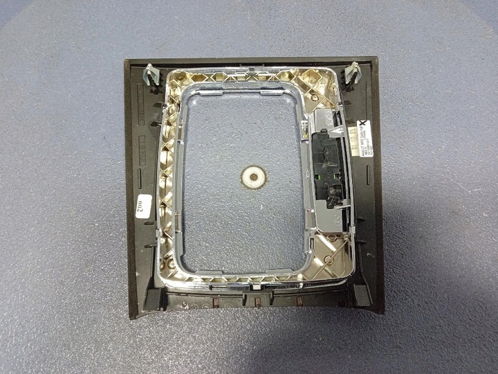 фото №6, Mercedes e w212 декори панелі ґрати повітропровід рамка дерево eu a2126800271