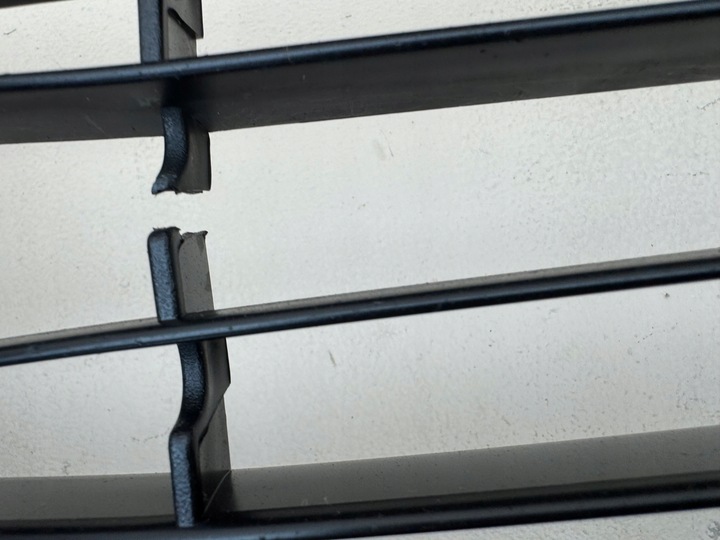 фото №12, Tesla модель s 12r- решітка решітка бампера перед передня 1564699-00