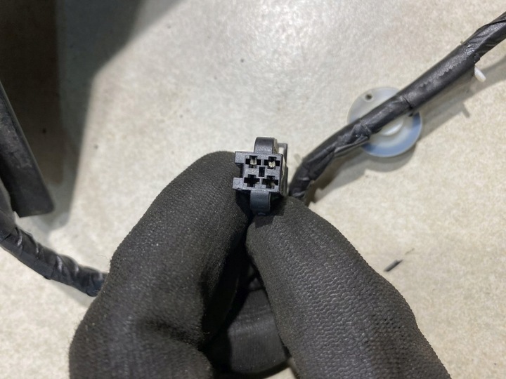 фото №10, Зеркало правые audi q7 4l 12 pin 4l1857410ah 4l0857536a