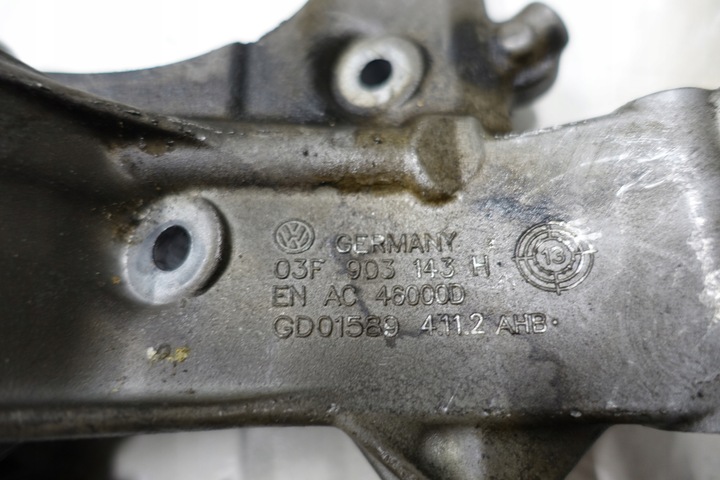 фото №3, Vw beetle 5c cbz 1.2 tsi основание фильтра масла