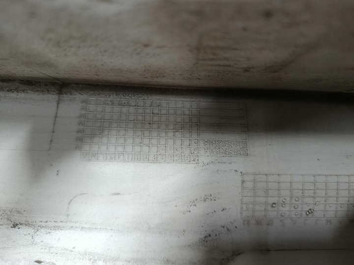 фото №5, Ford kuga mk2 ii 13- накладка планка крышки багажника зад оригинальный номер сцепление, нет клееная