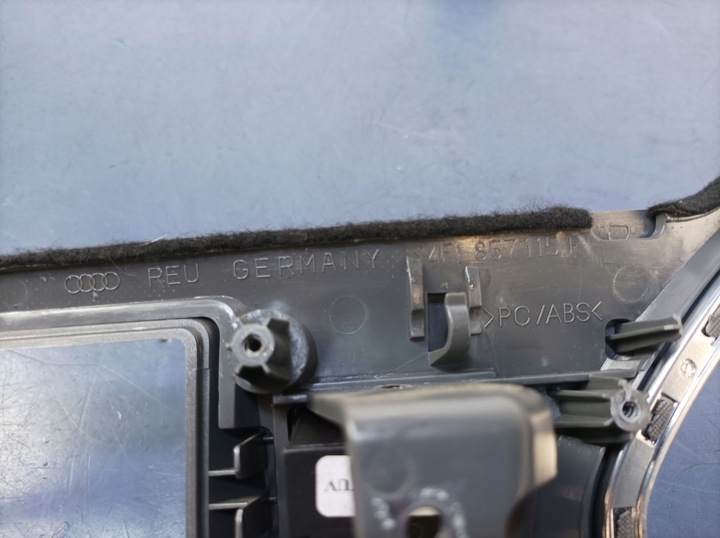 фото №7, Audi a6 c7 планка dekor панели 4f1857115f