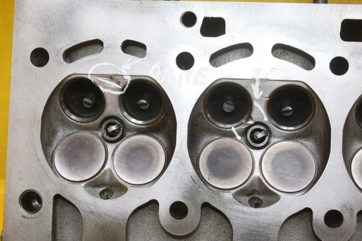 фото №10, Головка vw golf v iv audi a3 8p 1.4 tsi cax 03c103358ak
