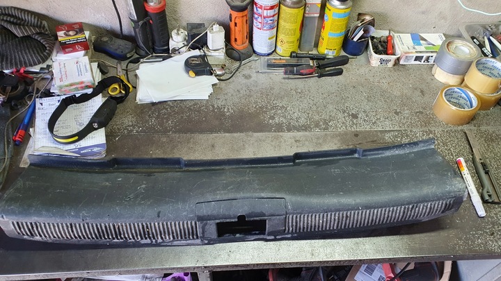 фото №2, Skoda fabia i універсал - захист ременя зад порога багажника 6y9863485