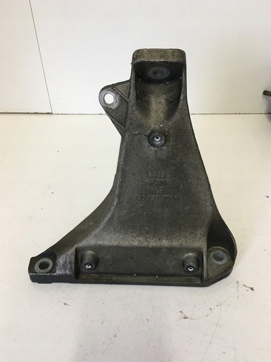 фото №8, Passat b5 audi a4 a6 - лапи двигуна 8d0199308m