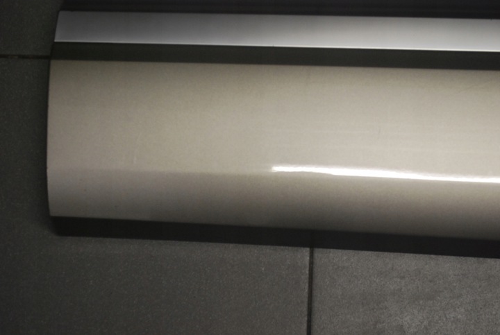 фото №9, Нижня планка двері лівий зад audi q7 4m0853969b