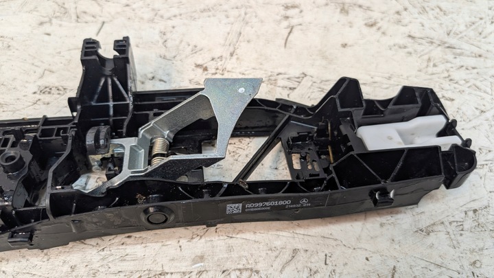 фото №8, Mercedes w205 w213 каркас ручка двері праві a0997601800