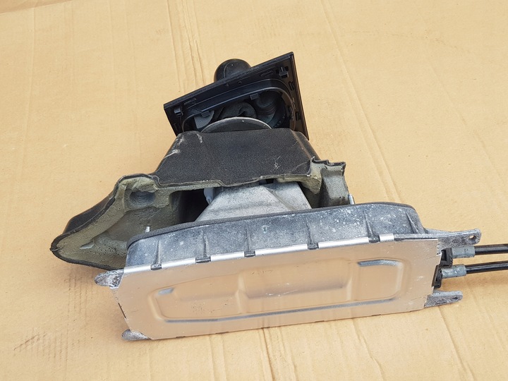 фото №10, Домкрат + тросы коробки передач / audi a3 8p - 1.4 tfsi - механическая коробка передач 6 коробки передач / исправный