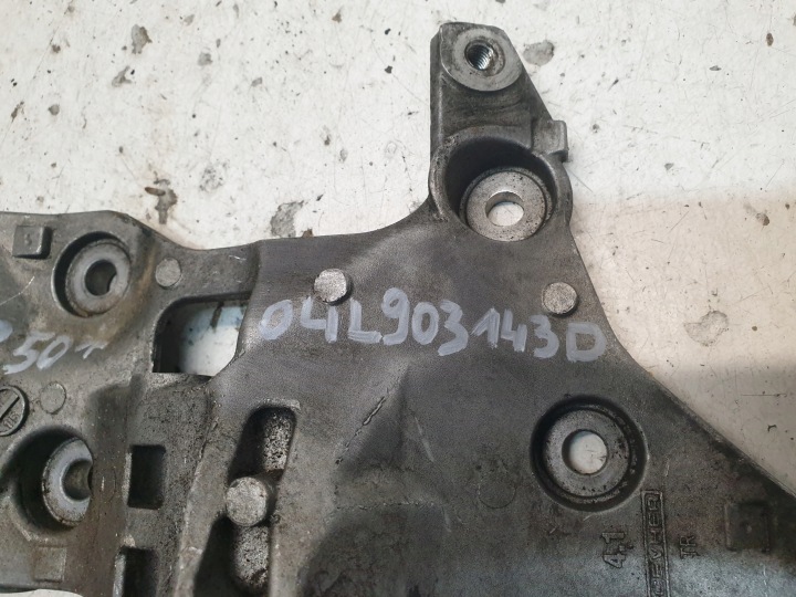 фото №6, Кронштейн генератора vw passat b8 2.0 tdi 04l903143d