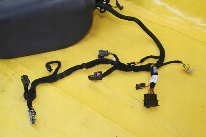 фото №7, Спинка сидіння праві перед vw phaeton шкіра