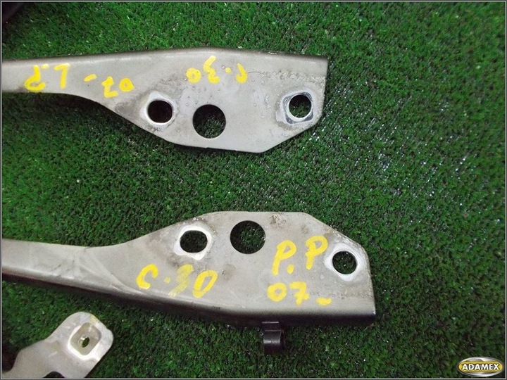 фото №5, Volvo c30 1.6 06-12 петля петлі капота 2 штуки
