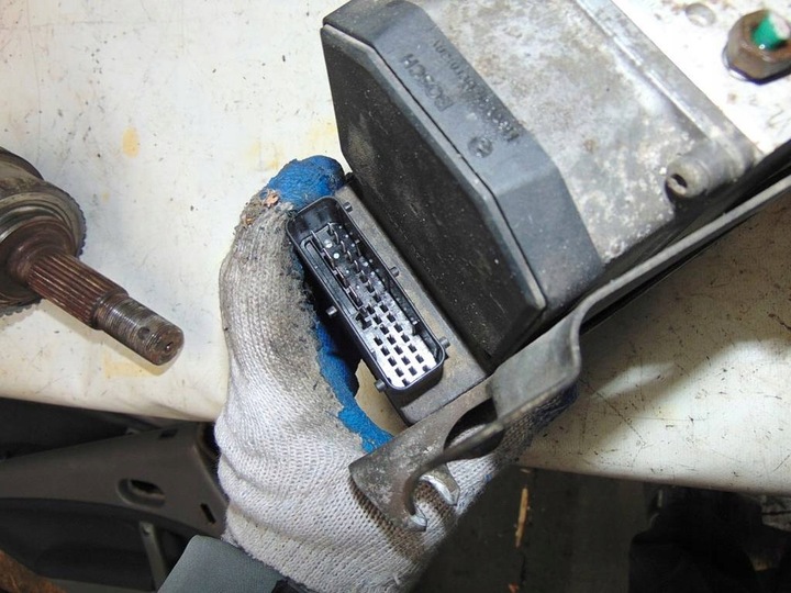 фото №10, Saab 9-5 95 i 3.0tid 01r насос гальмівна abs