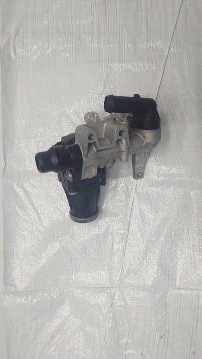 фото №1, Jaguar land rover 2.0 d радиаторов выхлопных газов egr