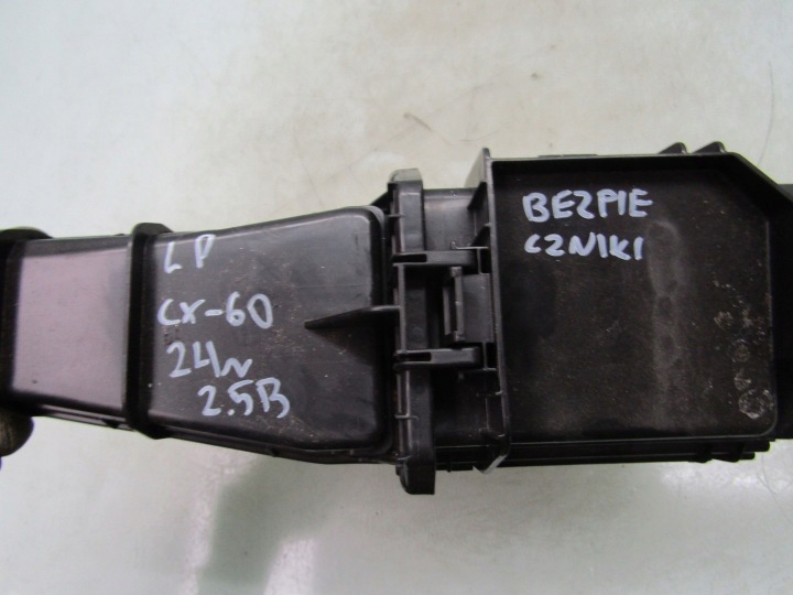 фото №7, Mazda cx-60 2.5 24r коробка корпус запобіжників корпус ліва kr9p-66767