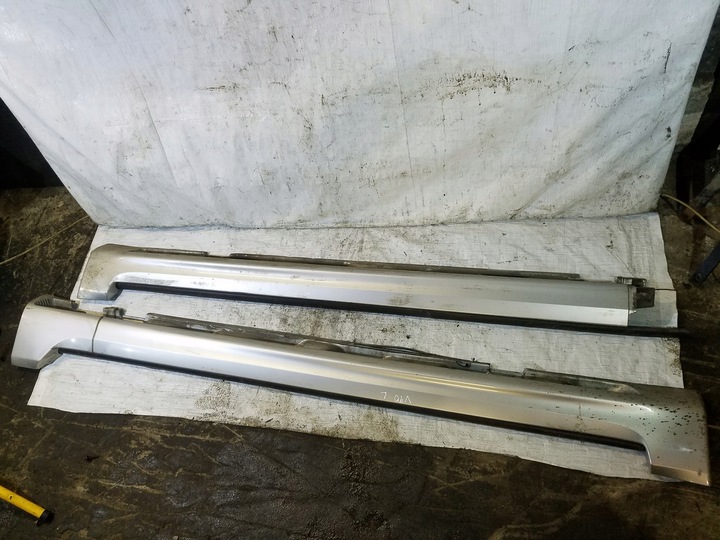 фото №1, Планка порогова volvo v70 iii код 426-26