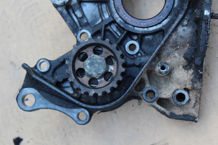 фото №6, Насос масла масляна corolla verso ii avensis t25 rav 4 ii 2.0 d4d 1cd