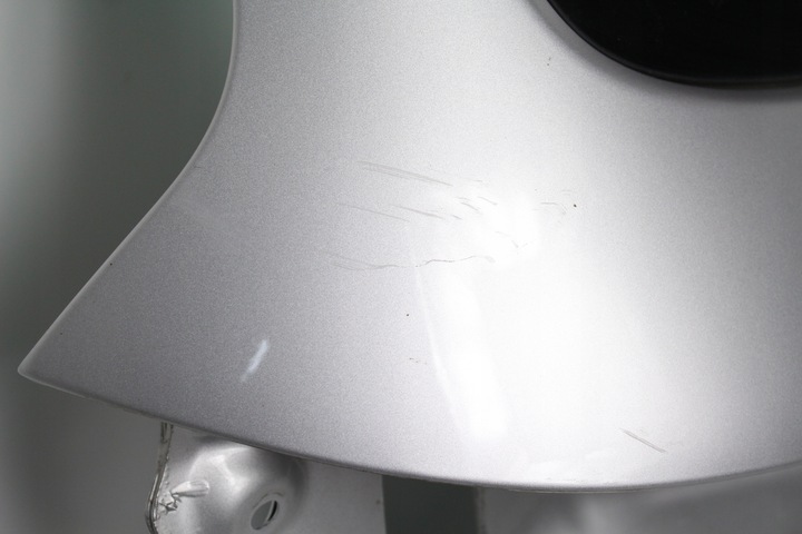 фото №9, Крышка багажника стекло audi q5 8r lx7w 08-