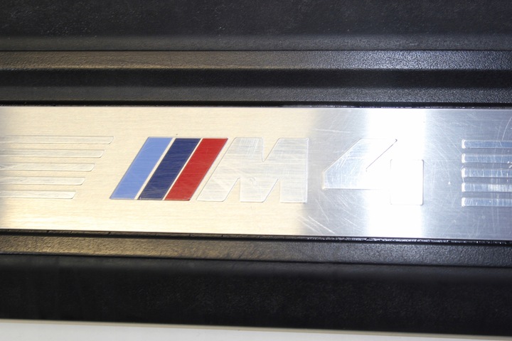 фото №6, Bmw f82 m4 планка накладка пороговая левая правая kpl