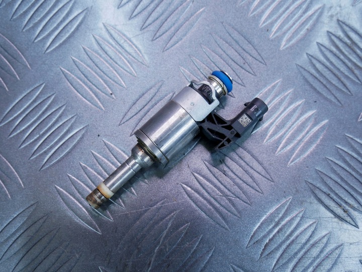 фото №1, Форсунка инжектор топлива 04e133036a vw beetle 5c 1.4 tsi