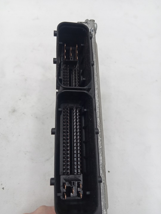 фото №8, Компьютер блок управления двигателя vw audi seat skoda 1,6 8v 06a906033gl