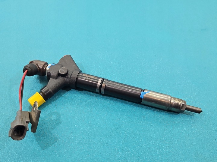 фото №1, Инжектор toyota rav4 iii 05- 23670-0r040 295900-0110 2.2 d-cat 2ad