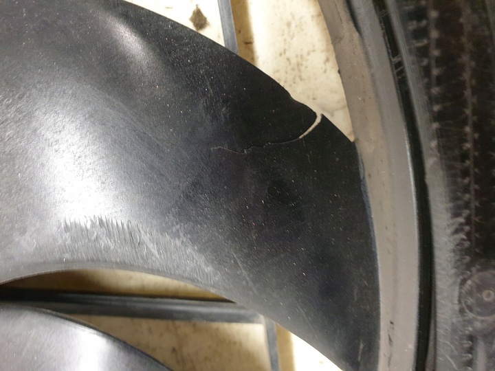 фото №11, Bmw g30/31 g11/12 вентилятор радіатор 8677741