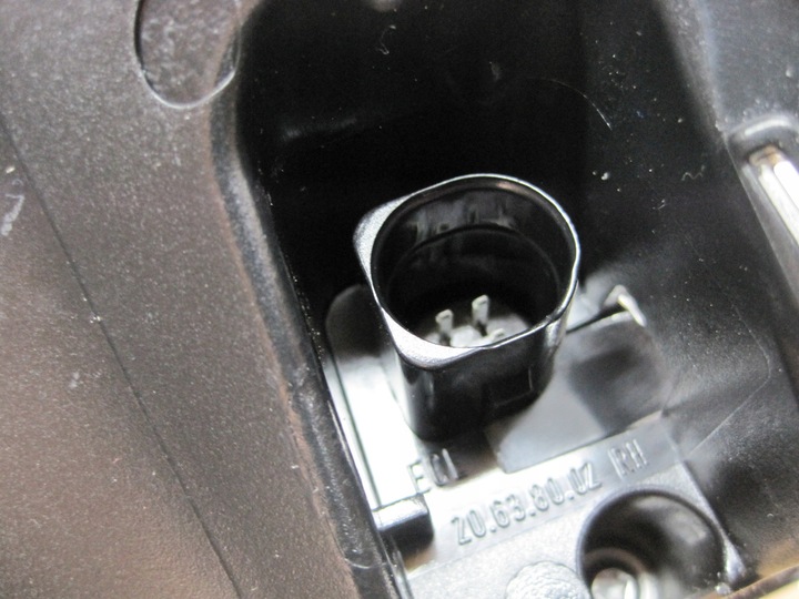 фото №8, Лампа лампы зад porsche cayenne 9y0645095d 9y0945096d 9y0945081am