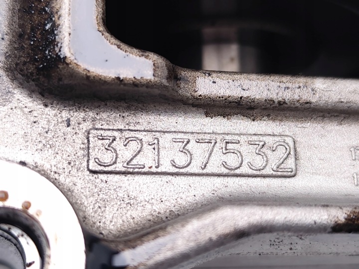 фото №7, Volvo xc90 вал balansowy насоса масла d5 polestar awd дизель 32137552 2020