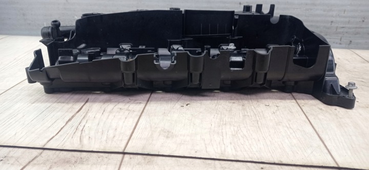 фото №6, Bmw f20 f10 f22 f30 d n47 кришка клапанів 1112 8570829 1112 8570828
