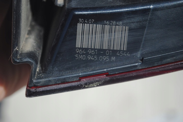 фото №7, Лампа левый зад 5m0945095m vw golf v plus