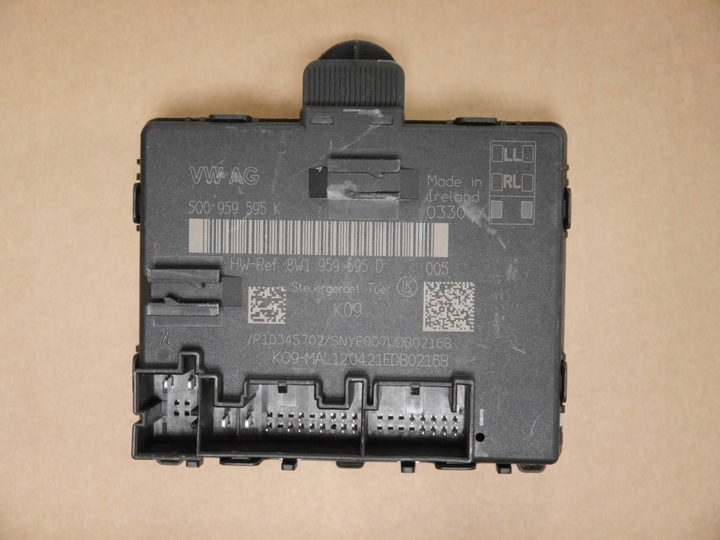 фото №1, Audi q3 83a блок керування двері зад 5q0959595k