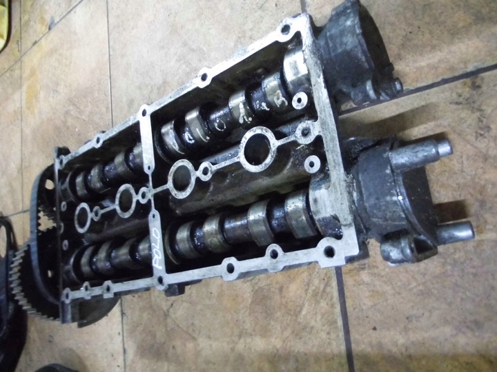 фото №6, Polo 1.4b кришка клапанів вали 036103475n