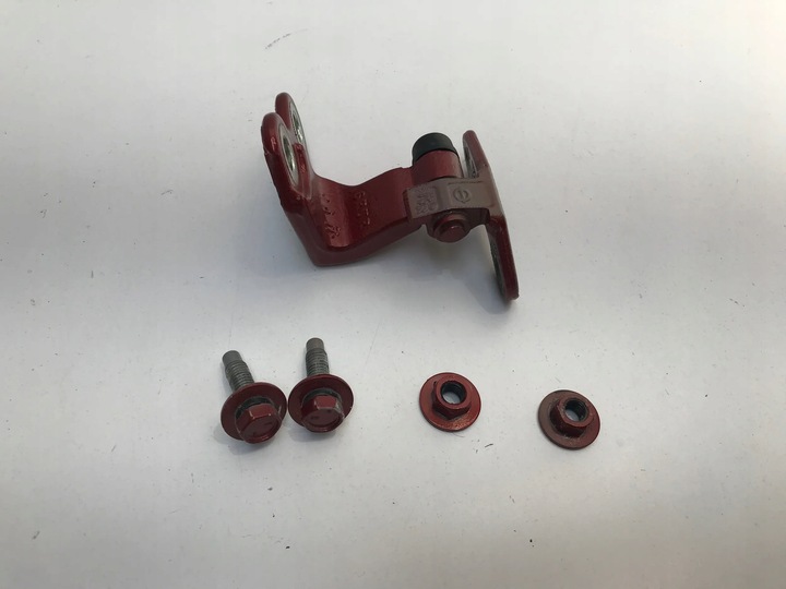 фото №1, Qashqai iii j12 2022 петля дверь правые зад верхний