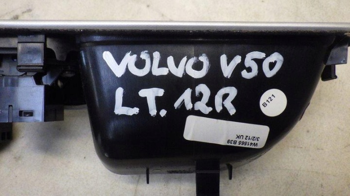 фото №7, Кнопка скла ліве зад volvo v50 31295736