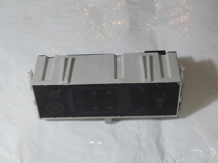 фото №3, Peugeot rcz дисплей застібка ременів панель